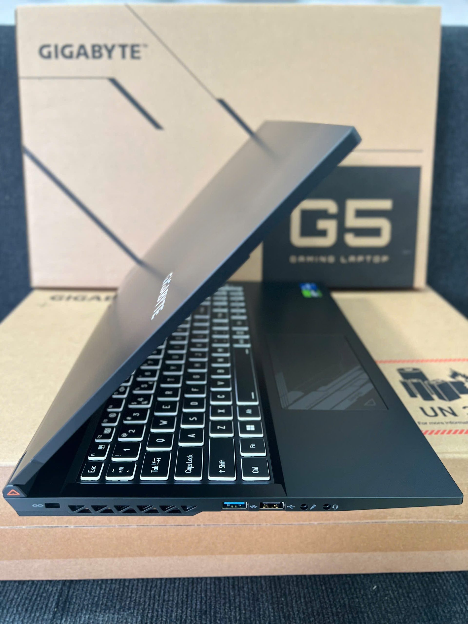 Laptop Gaming Gigabyte G5 MF5 H2VN353KH 7 z5819458163583 ba0c1625ef9443482e5a38b6344ea2b6 scaled